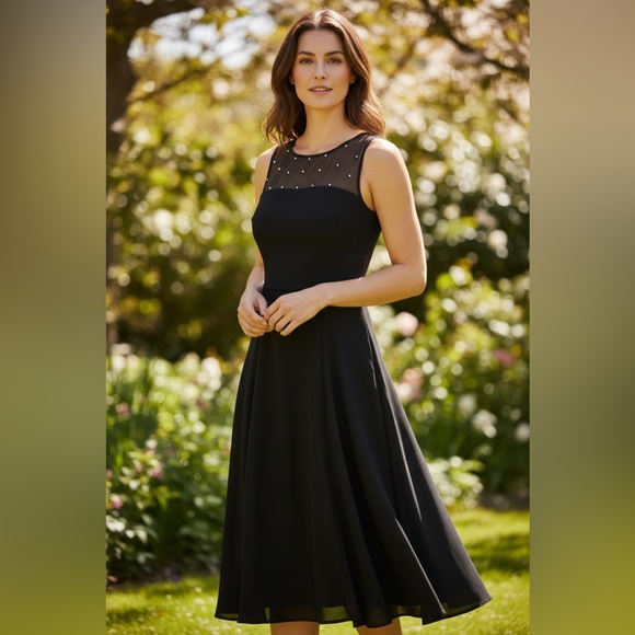 Jones Studio Dresses & Skirts - Jones Studio Black Cocktail Dress Size 12 Rhinestone Mesh Fit & Flare Formal